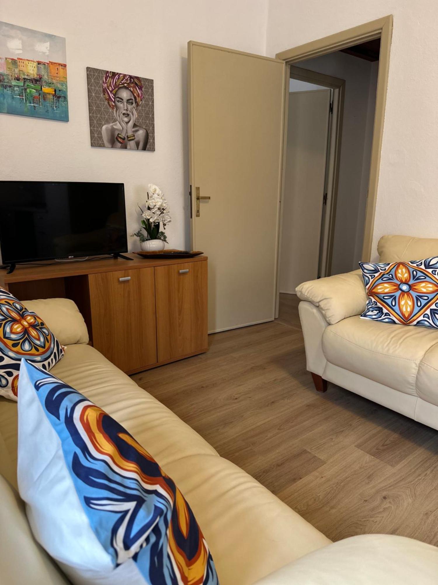 דירות סיניסקולה Davide'S Sardinian Escape - Centro Storico-5Min Di Auto Dal Mare מראה חיצוני תמונה